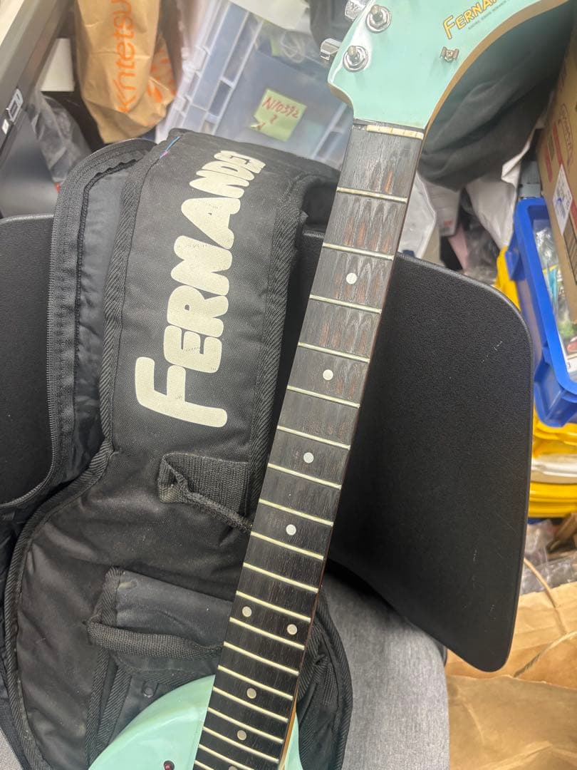 フェルナンデス　ZO-3 アンプ内蔵ギター　ソニックブルー