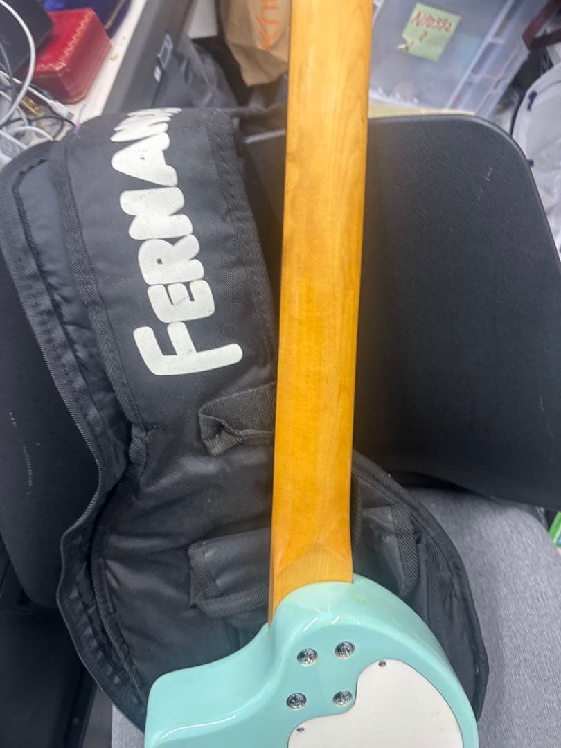 フェルナンデス　ZO-3 アンプ内蔵ギター　ソニックブルー