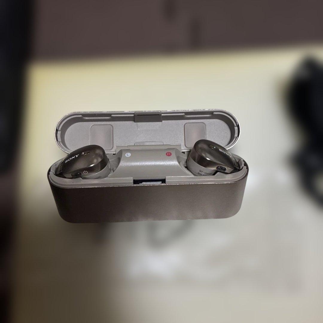 ‼️新品未使用品‼️SONY BC−WF1000X　ワイヤレスイヤホン