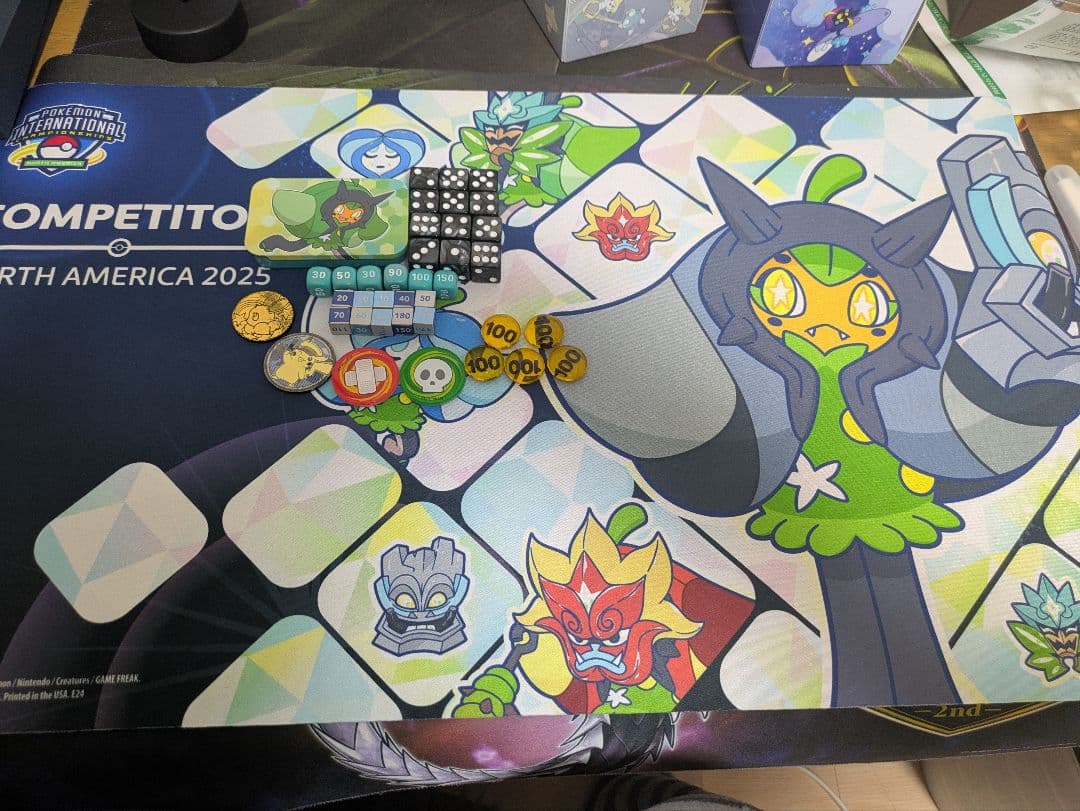 【最終値下】ポケモンカード　引退品　デッキ4つ他コレクション品(1月18日迄)