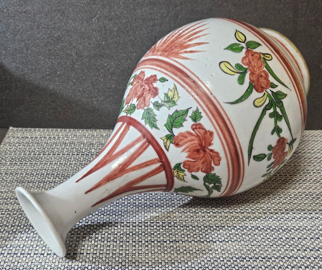 【時代古作品❗】中国古陶磁器　清代～民国期　清朝民窯　色絵　草花の図　大瓶　花入