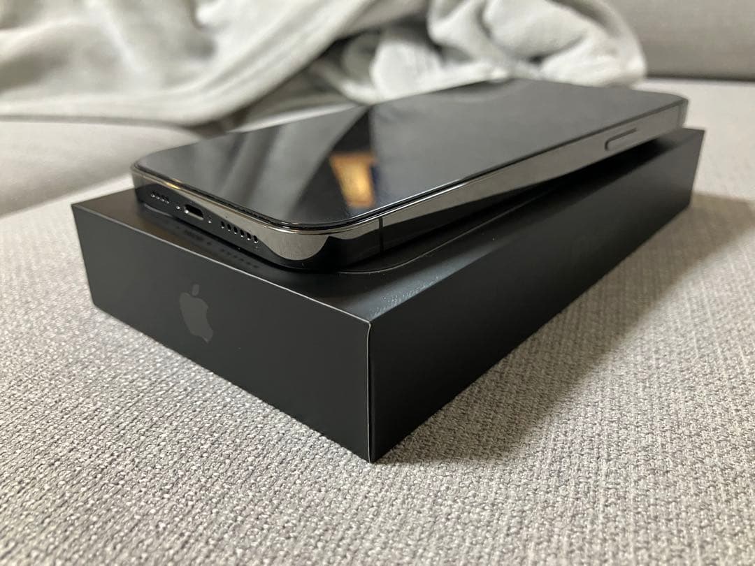 【美品】Apple iPhone 13promax 256g