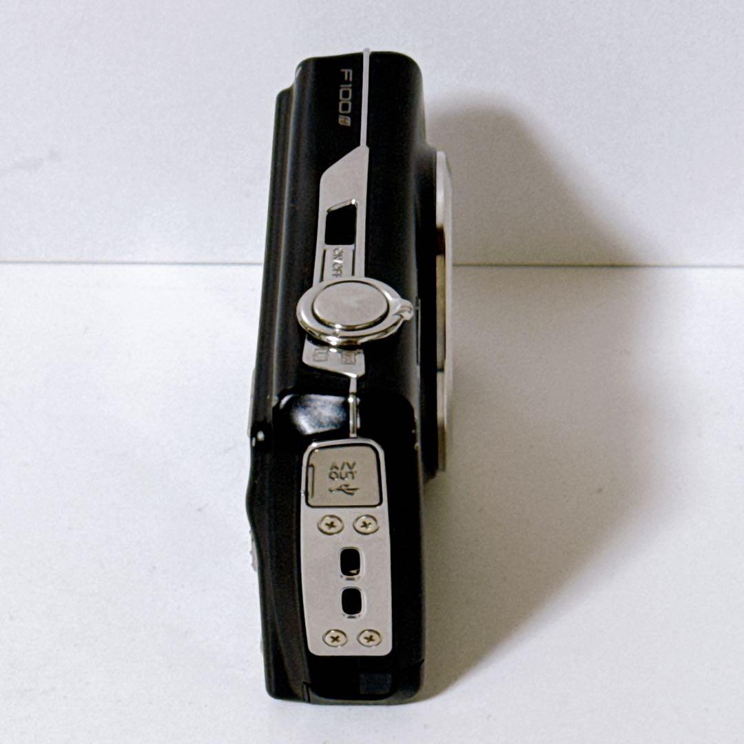 【動作品】 富士フィルム デジタルカメラ Finepix F100fd ブラック
