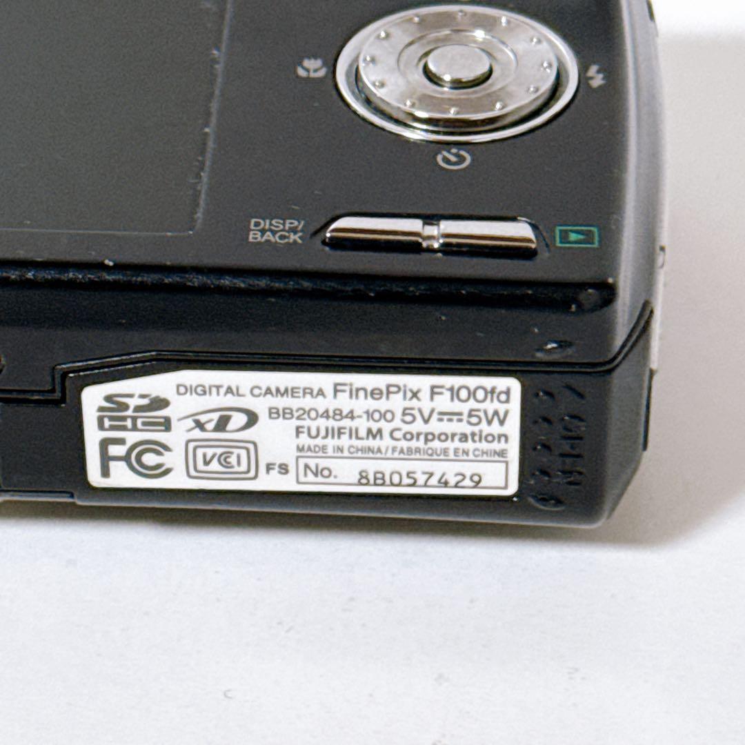 【動作品】 富士フィルム デジタルカメラ Finepix F100fd ブラック