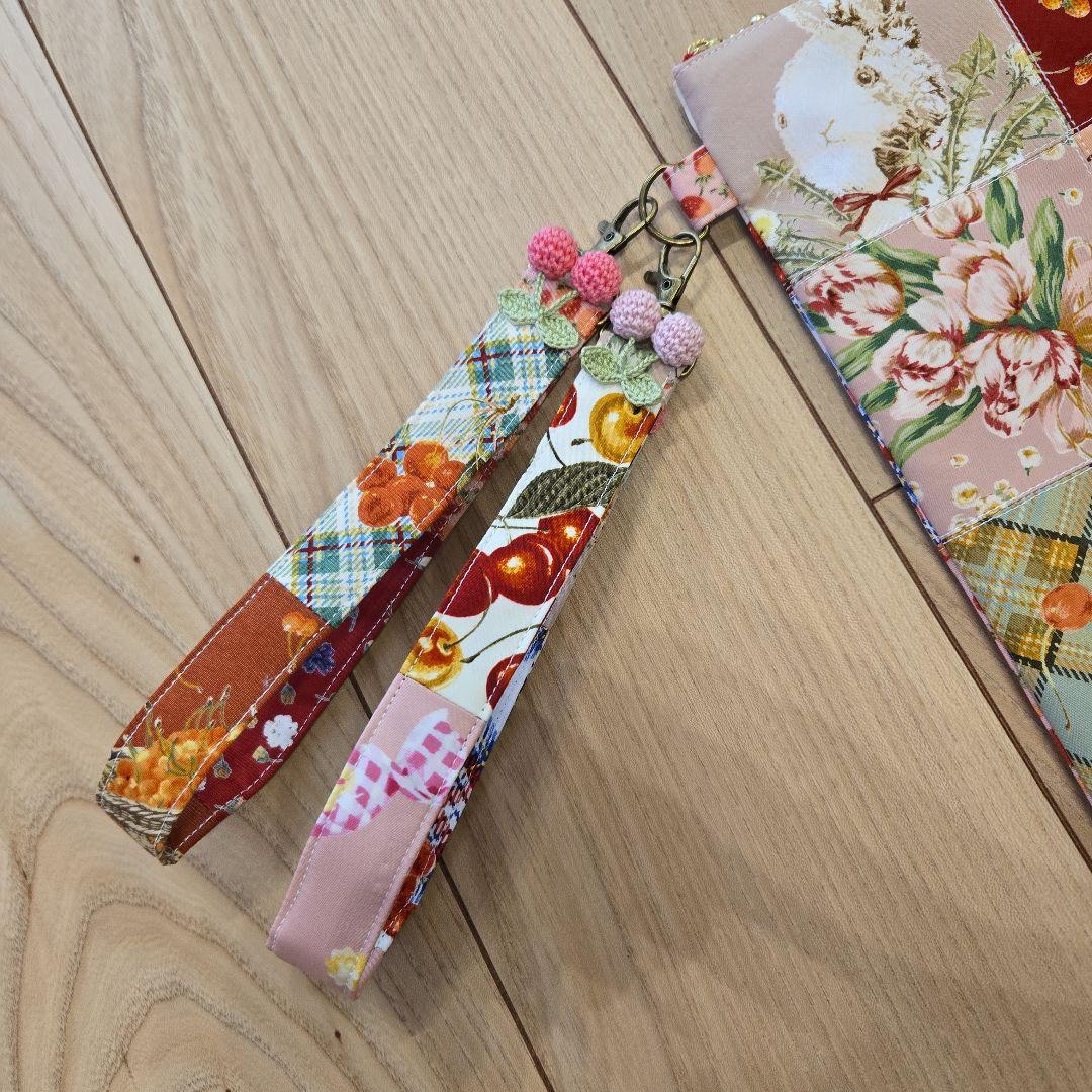 ♡専用♡ハンドメイドパッチワーククラッチバッグ(*´▽｀*)