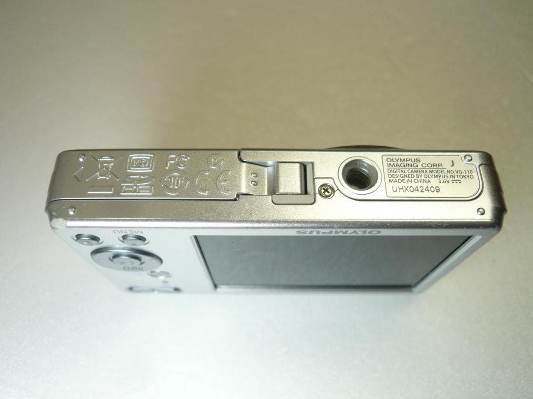 OLYMPUS VG-110⭕️箱入完品⭕️安心実働品★光学４倍★1200万画素