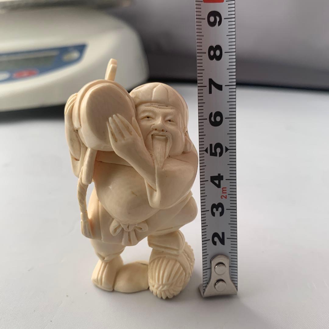 【詳細不明】時代物 置物 太鼓?を叩く老人