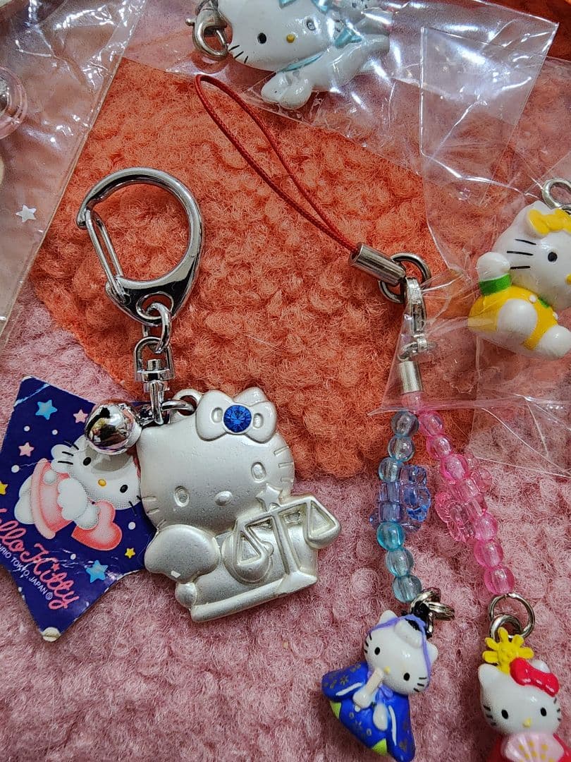 HELLO KITTY　当時品　マスコット・ストラップセット