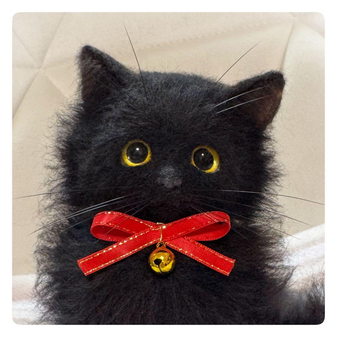 羊毛フェルト　黒猫　猫　ハンドメイド　観賞用 ぬいぐるみ 癒し アートドール