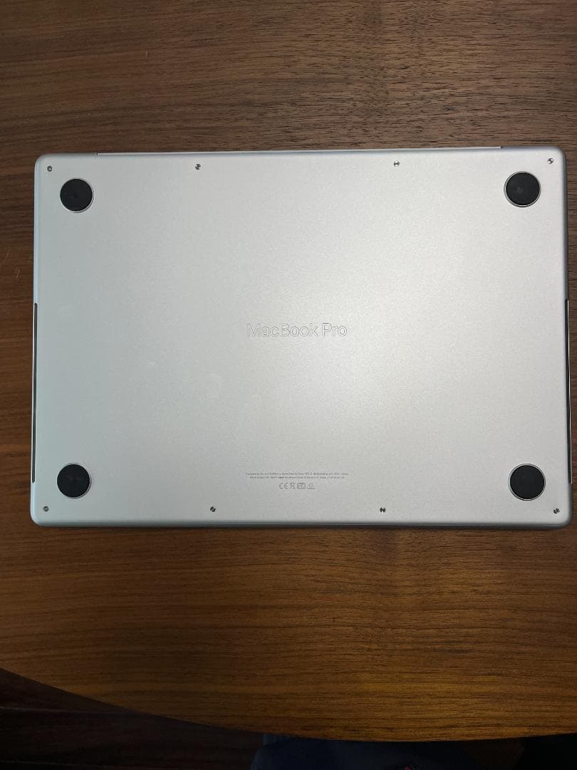 MacBook本体 Apple MacBook Pro M1 Pro/16GB/512GB