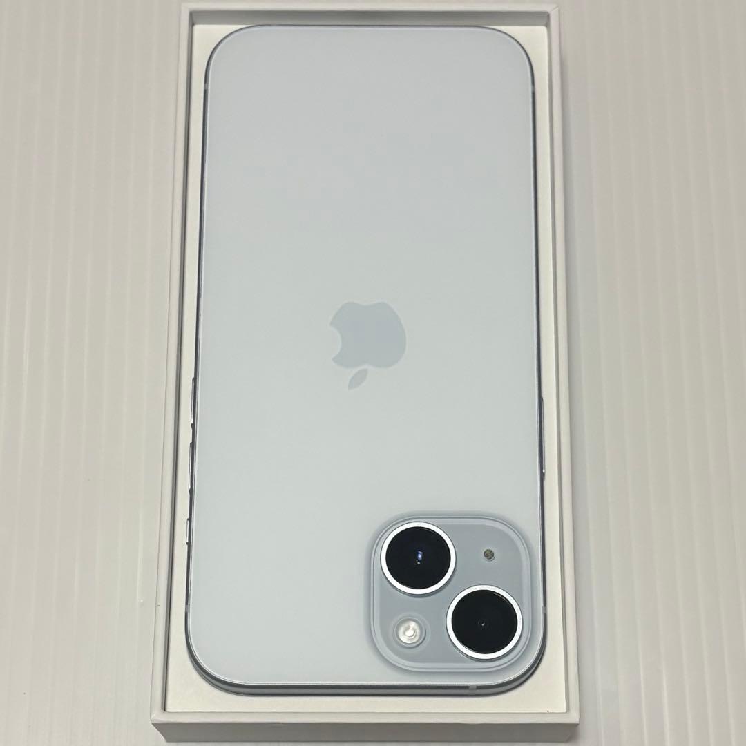 バッテリー100% iPhone15 128GB SIMフリー 本体 ブルー
