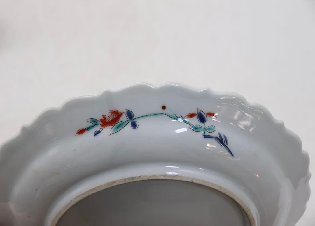 柿右衛門　梅紋　花口　大皿　送料込み269322