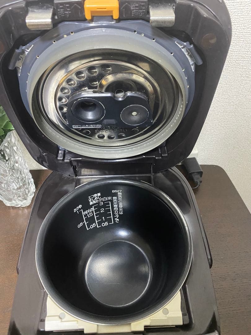 象印 3合炊き 圧力IH炊飯ジャー NP-RY05