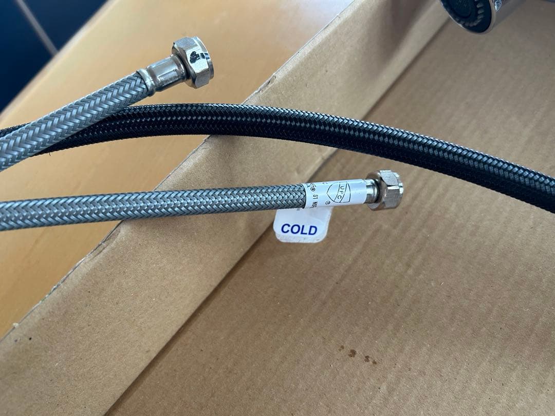 Kohler クロム仕上げ キッチン蛇口