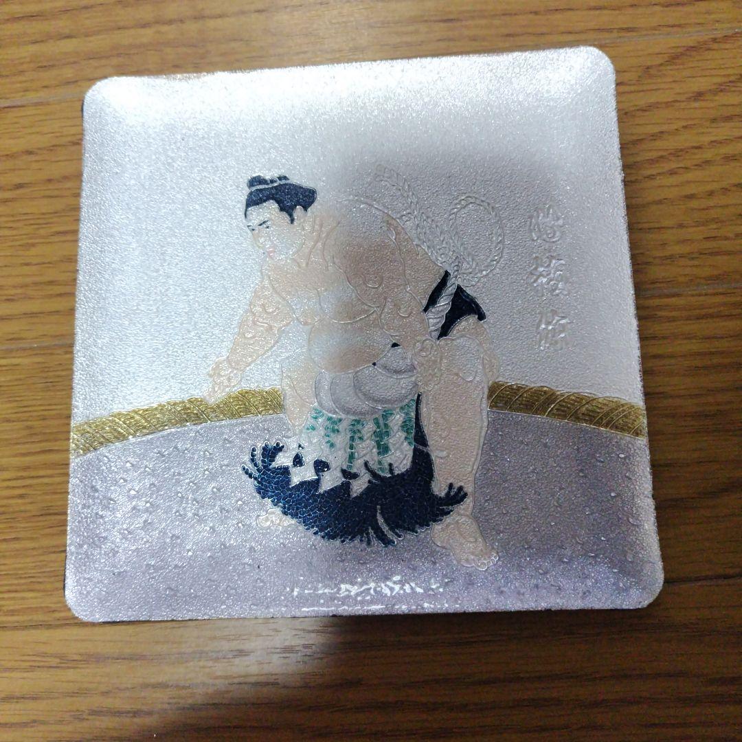 相撲柄の彫金