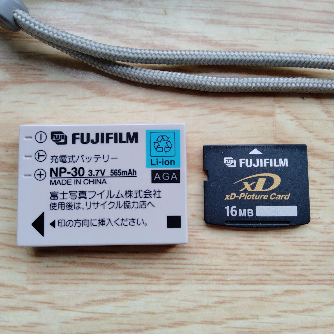 デジタルカメラ FUJIFILM FinePix F450