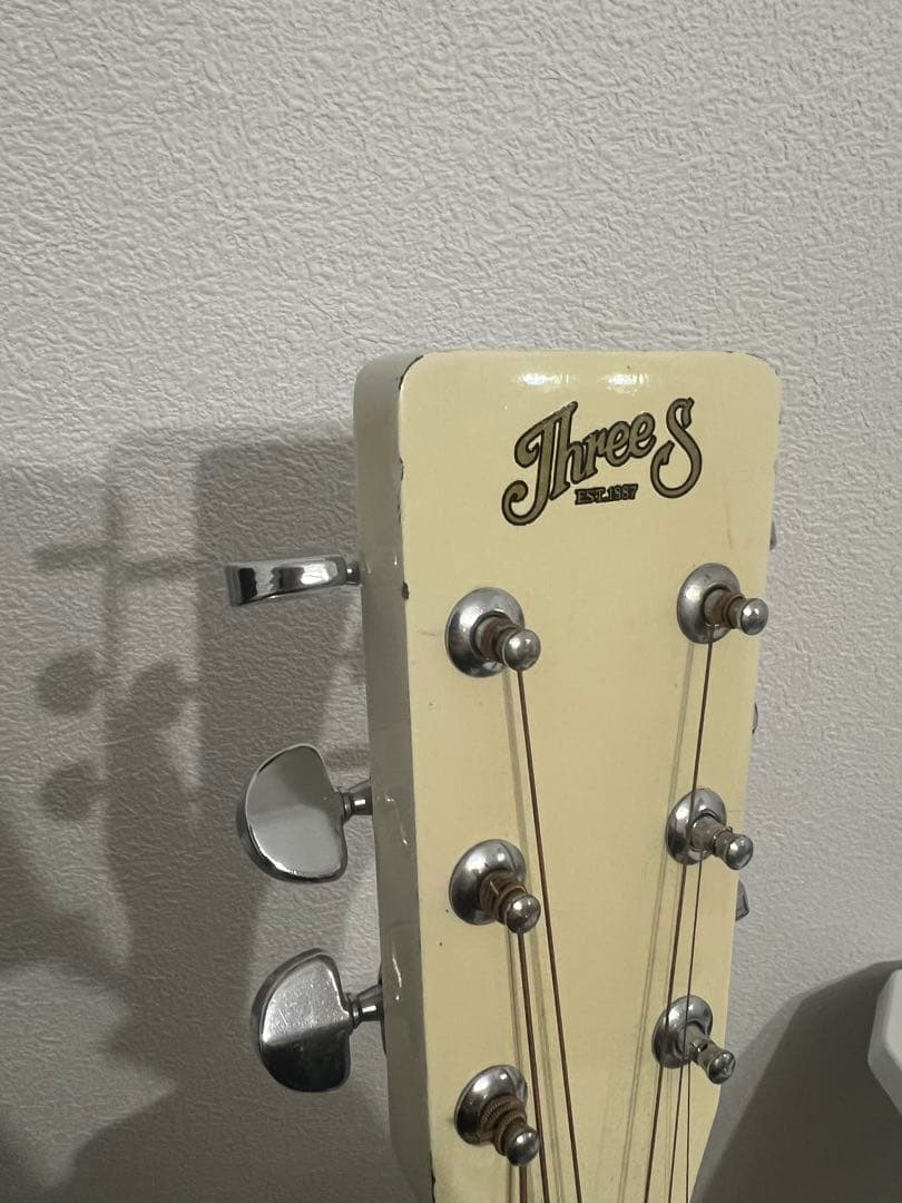 three S Suzuki violin F-180w ギターホワイト　アコギ