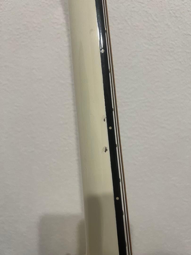 three S Suzuki violin F-180w ギターホワイト　アコギ