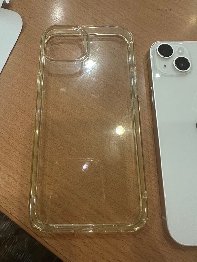Apple iPhone 14 plus スターライト(ホワイト)本体