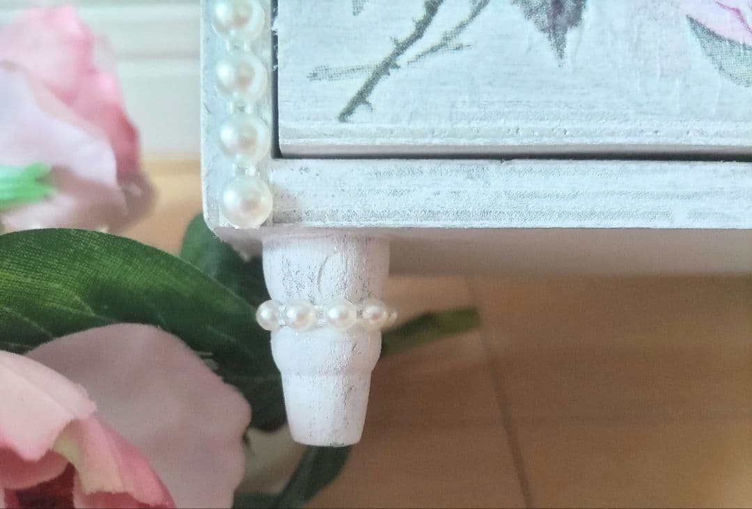 薔薇　小物入　（ロココ調）