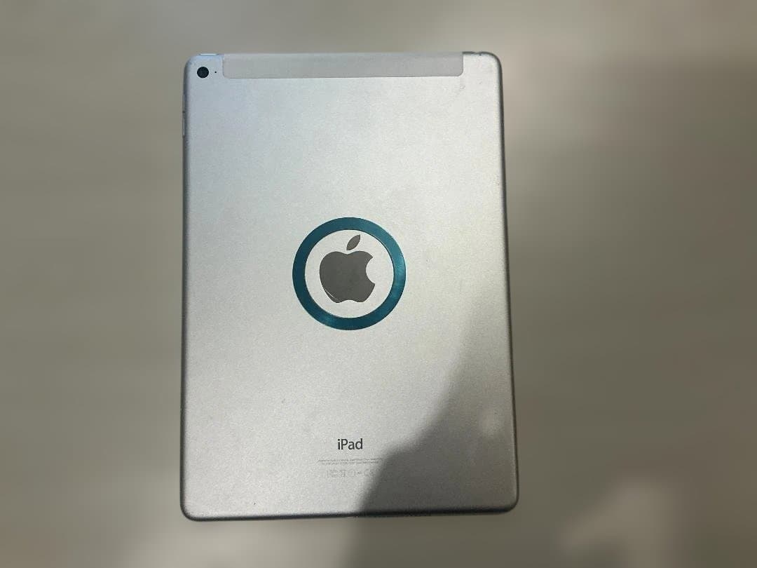Apple iPad Air 2 32GB シルバー Wi-Fi