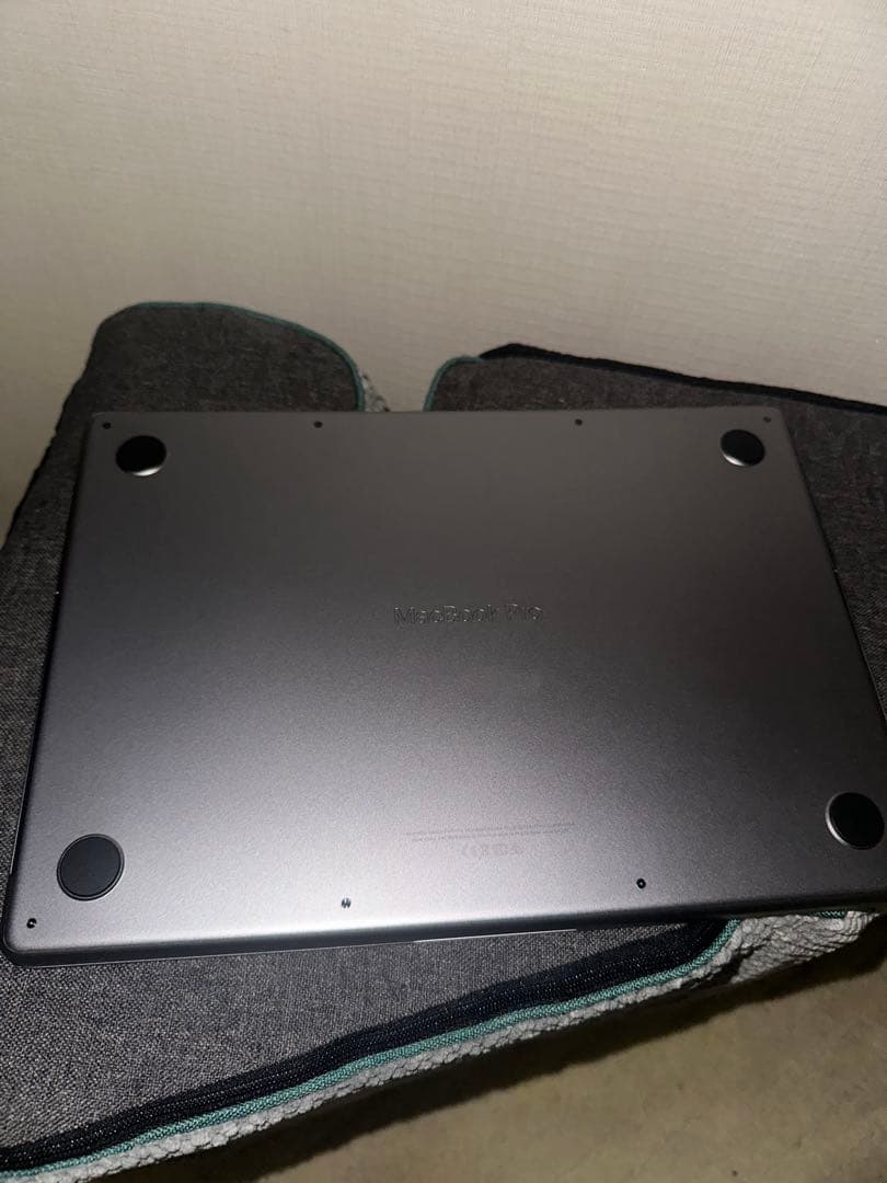 Apple MacBook 本体 スペースグレー