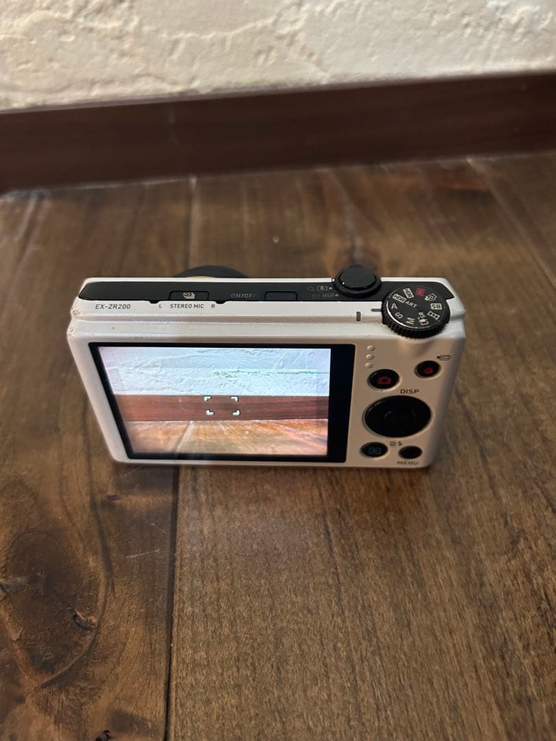 CASIO EXILIM EX-ZR デジタルカメラ