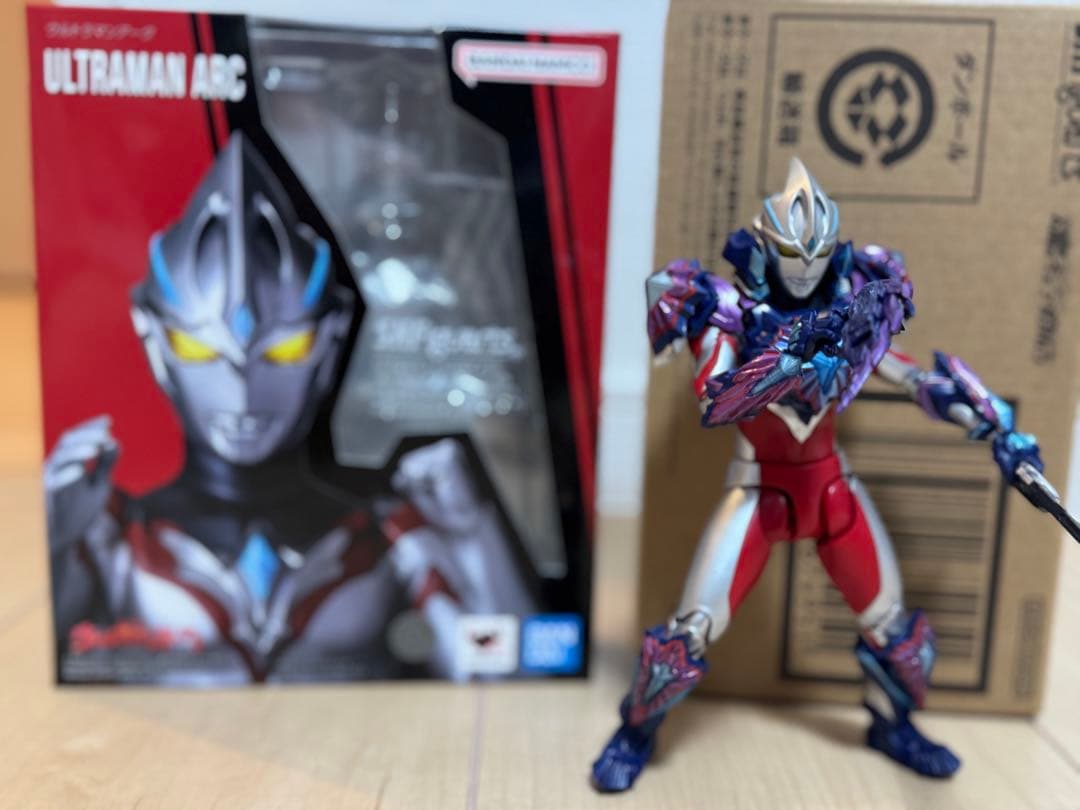 S.H.Figuarts ウルトラマンアークorギャラクシーアーマー