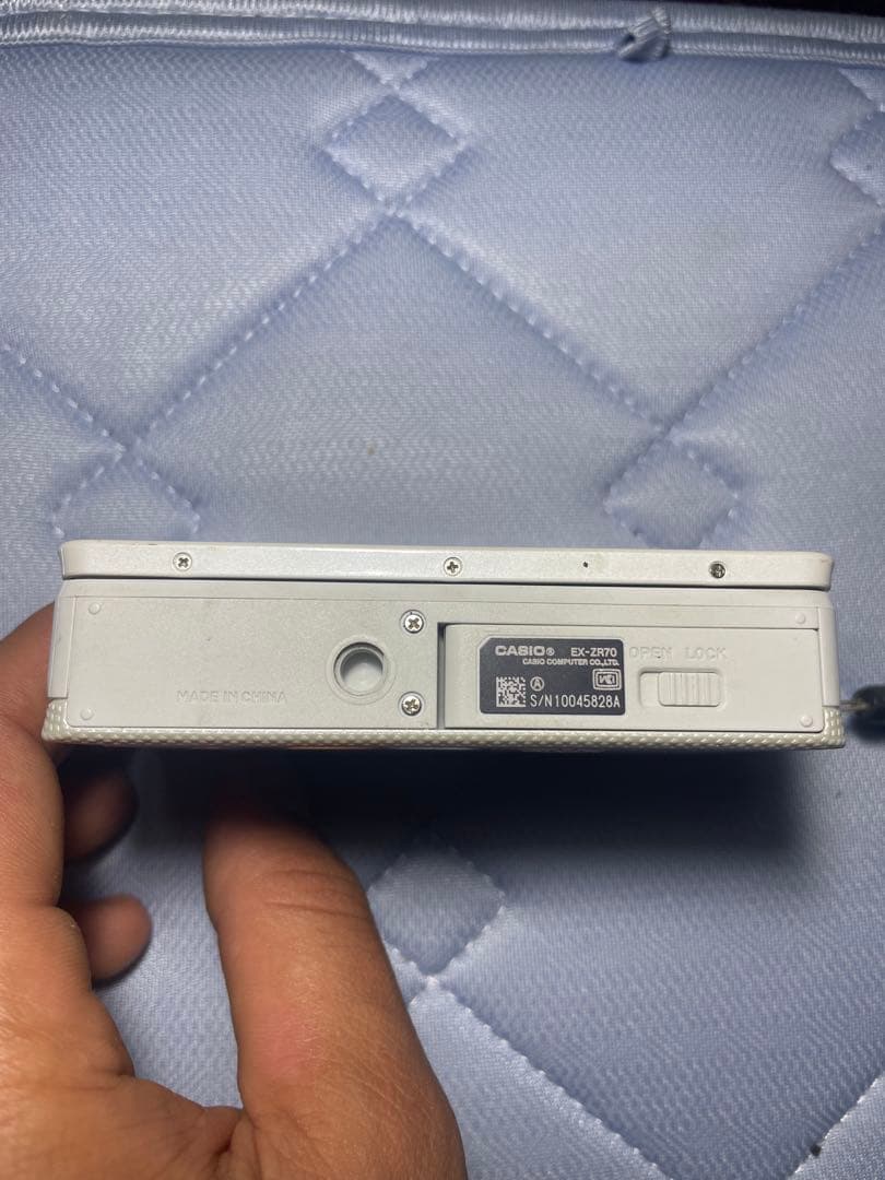 Casio Exilim EX-ZR70 – 10xズーム コンパクトカメラ