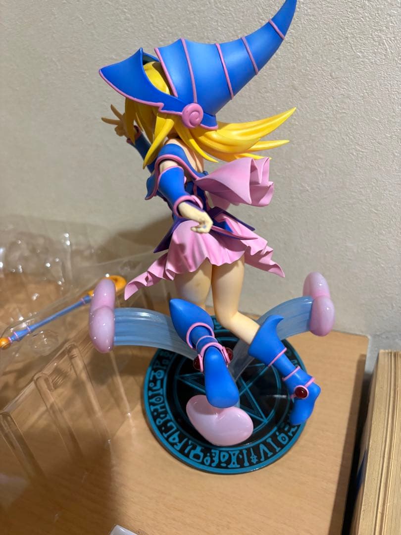 劇場版 コトブキヤ 遊戯王 ブラック・マジシャン・ガール 箱あり7470