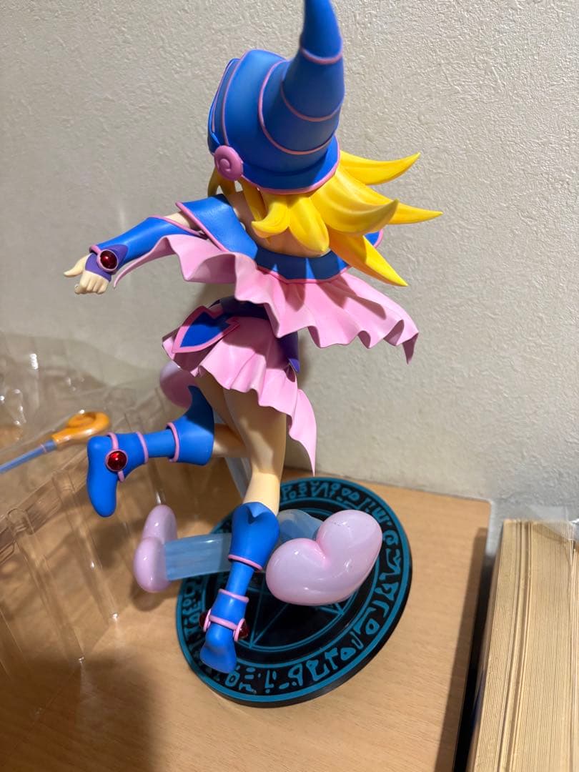 劇場版 コトブキヤ 遊戯王 ブラック・マジシャン・ガール 箱あり7470