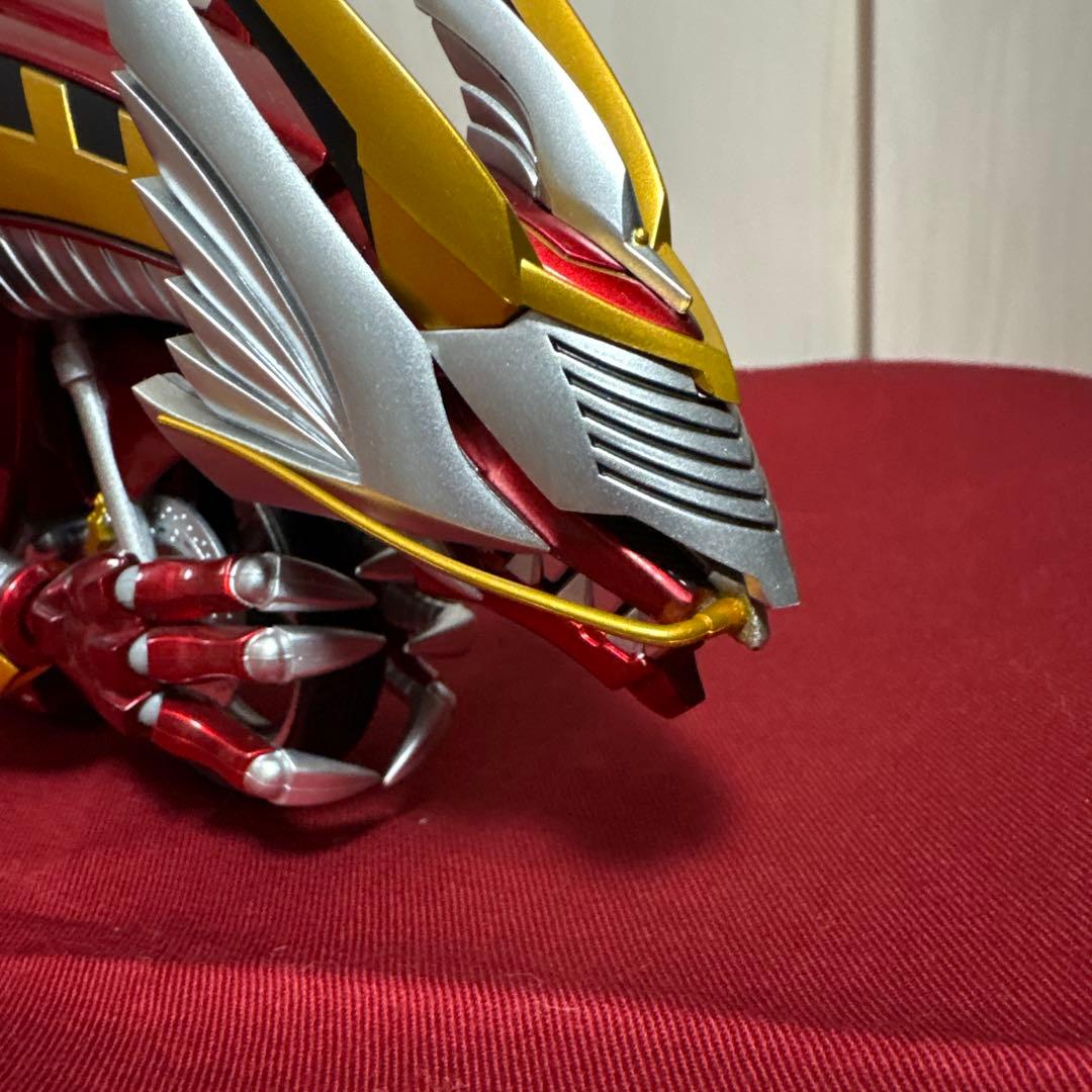 S.H.Figuarts ダークレイダー　ドラグランザーセット