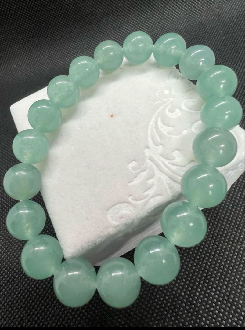 ミャンマー産Aランク翡翠スカイブルーのパワーストーンブレスレットAB977