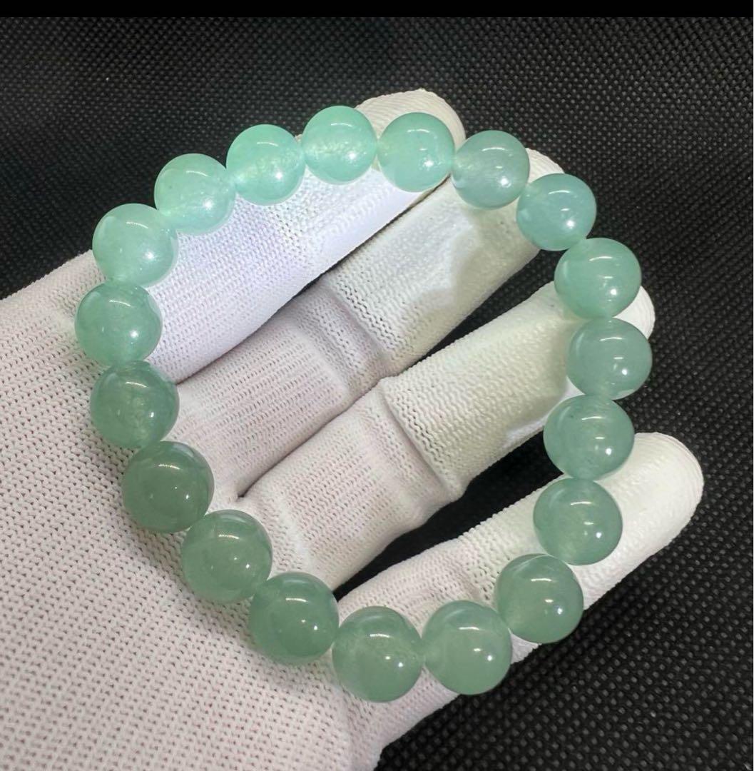 ミャンマー産Aランク翡翠スカイブルーのパワーストーンブレスレットAB977