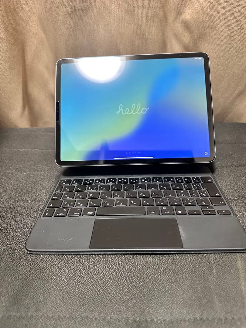 iPad Pro 第2世代 128GB 純正 Magic Keyboard