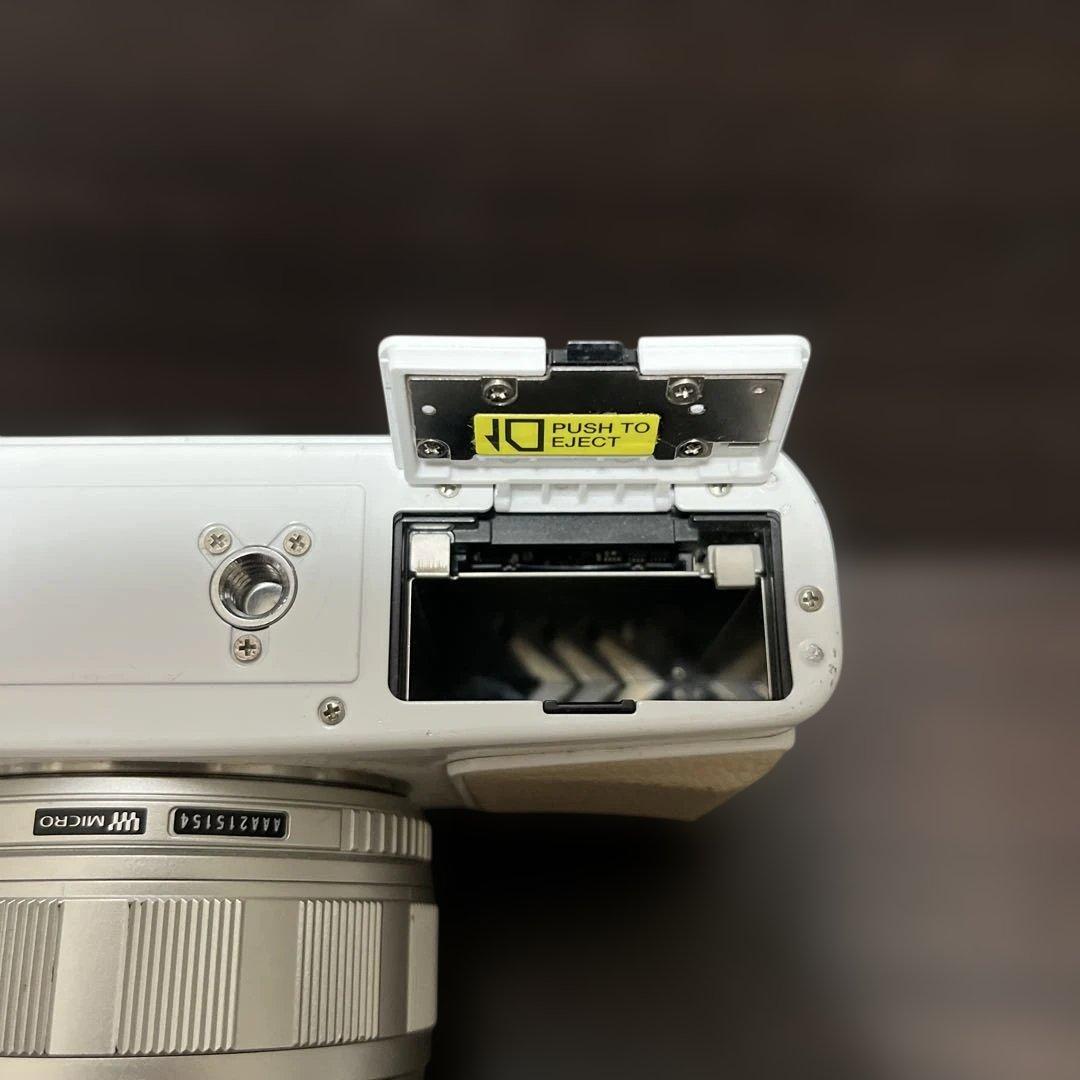 OLYMPUS PEN E-P1 & M.ZUIKO 14-42mm ジャンク