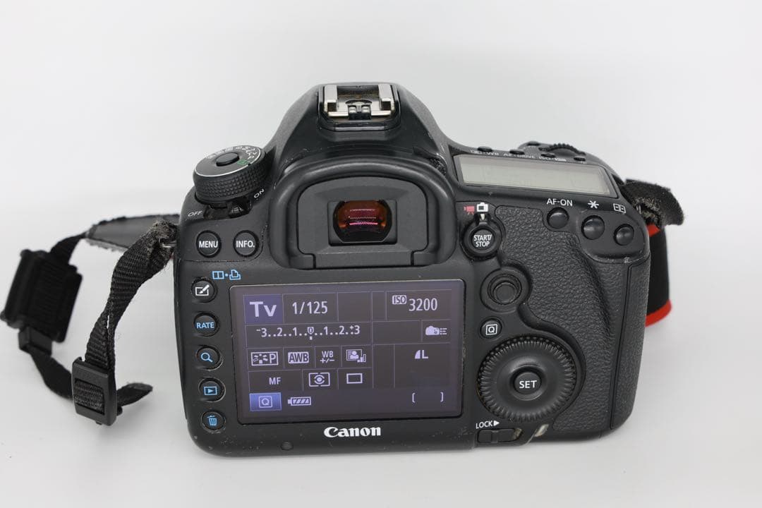 デジタルカメラ Canon EOS 5D Mark iii