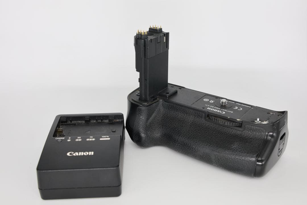 デジタルカメラ Canon EOS 5D Mark iii