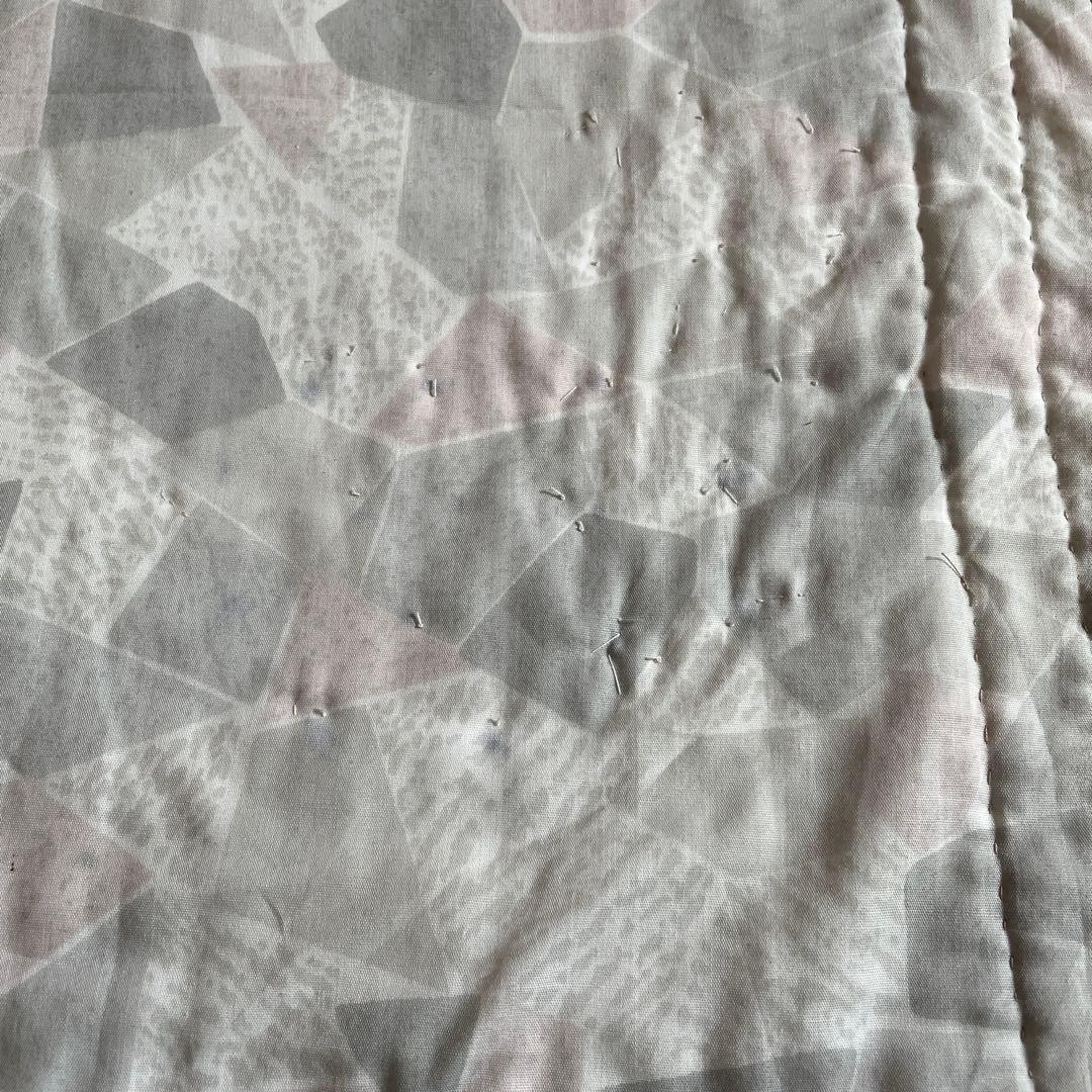 パッチワーク　ハンドメイド　タペストリー　花柄