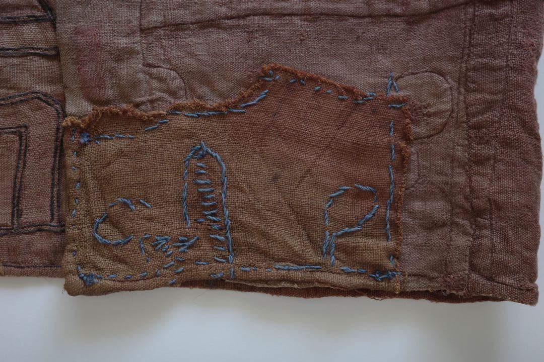 クバ王国 ブショング族 ラフィア布「ンチャク」 アフリカ古布 / 幾何学文様