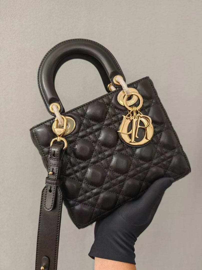 Dior ブラックレザー キルティング ハンドバッグ