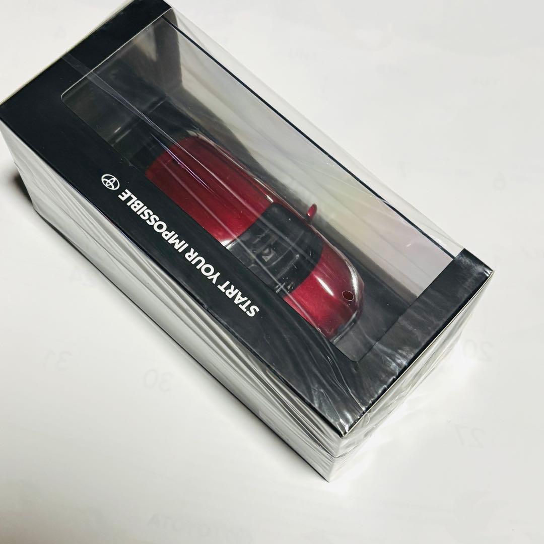 トヨタ ヤリス 1/30 ミニカー センシュアルレッドマイカ 新品 未開封