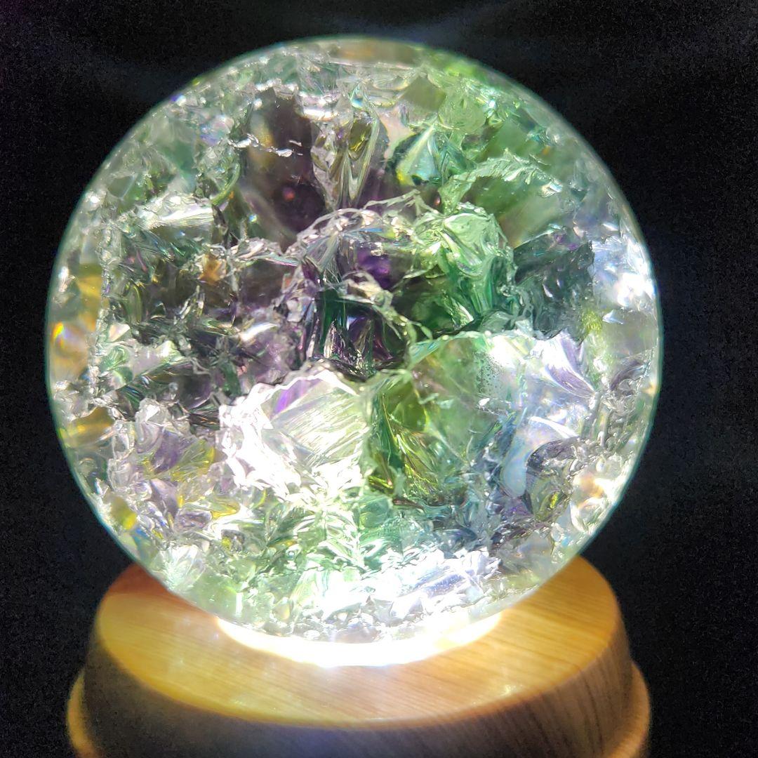 【新品】エンジェルオーラクラック水晶スフィア 特大★約78㍉サイズ★回転台座付き