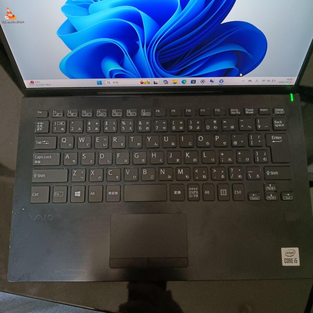 ノートパソコン 本体 VAIO SSD512GB 10世代 i5 office