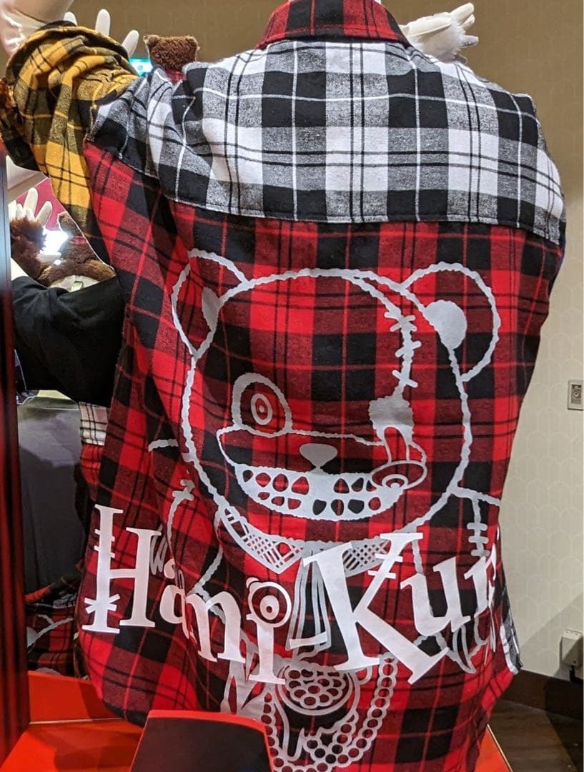 USJ限定　ハミクマダンサー　チェックシャツ