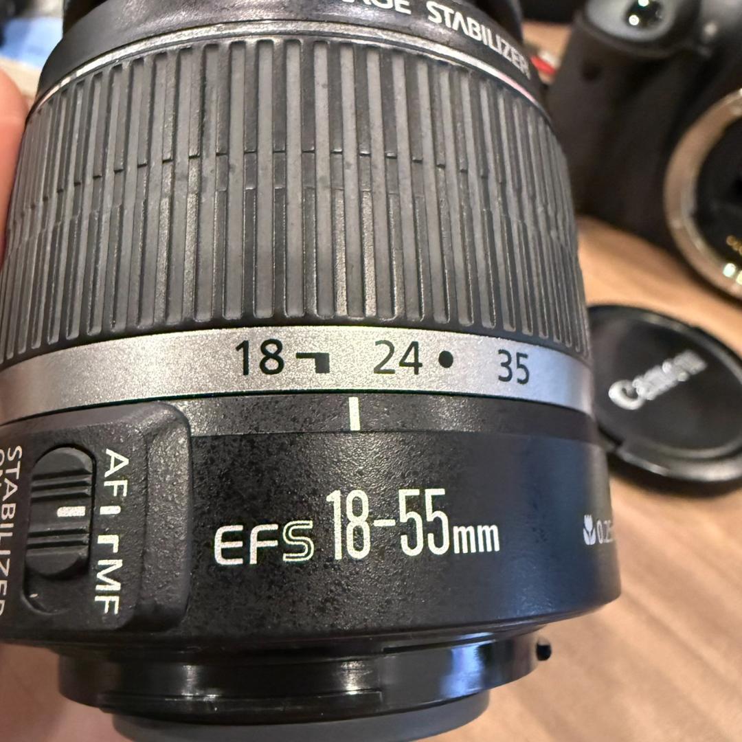 Canon キャノン EOS Kiss X4 一眼レフ カメラ