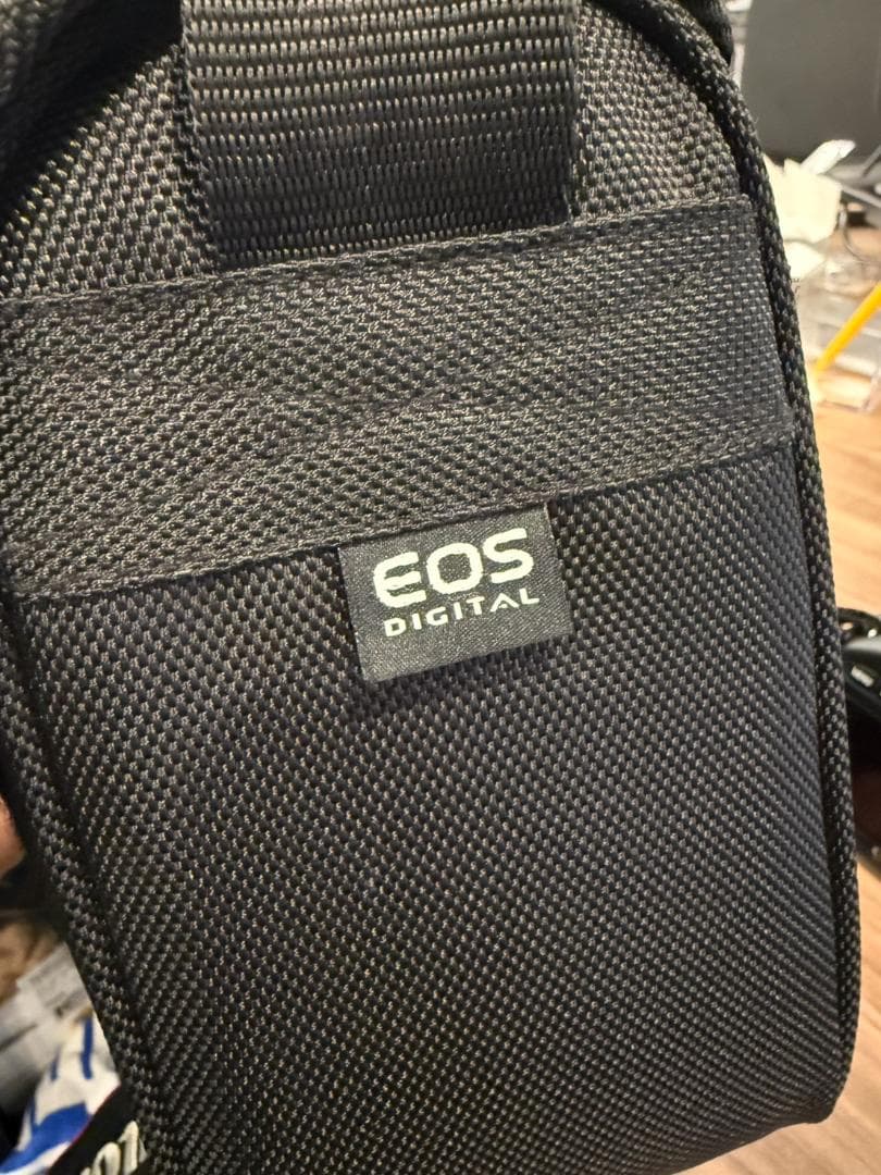 Canon キャノン EOS Kiss X4 一眼レフ カメラ