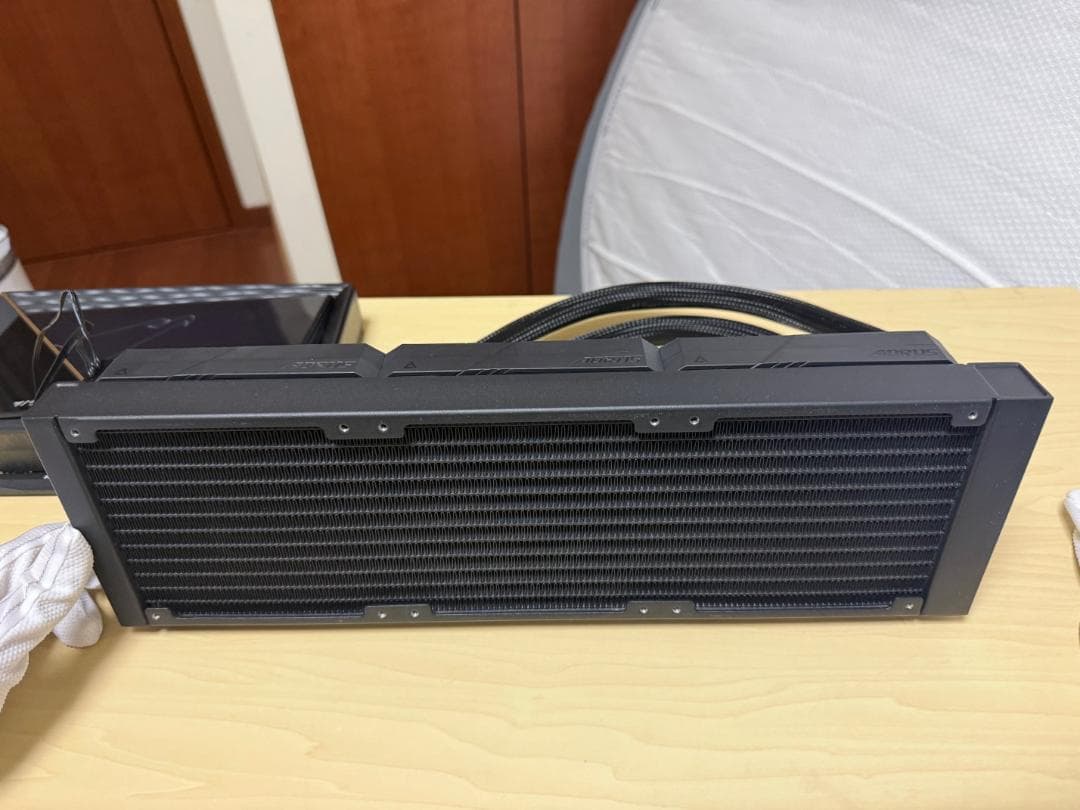 【極美品】 RTX 5090 AORUS XTREME WATERFORCE