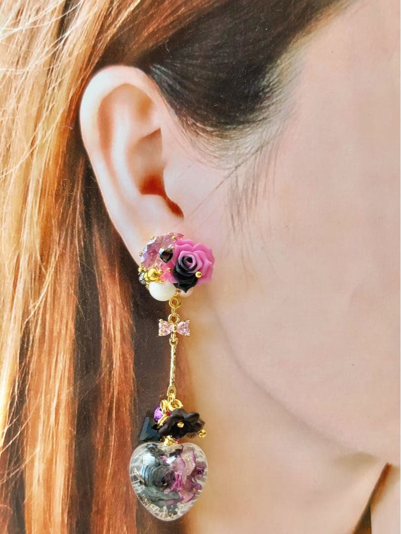 薔薇ビジュー♡ころっとハート　ピアス/イヤリング✩*¨
