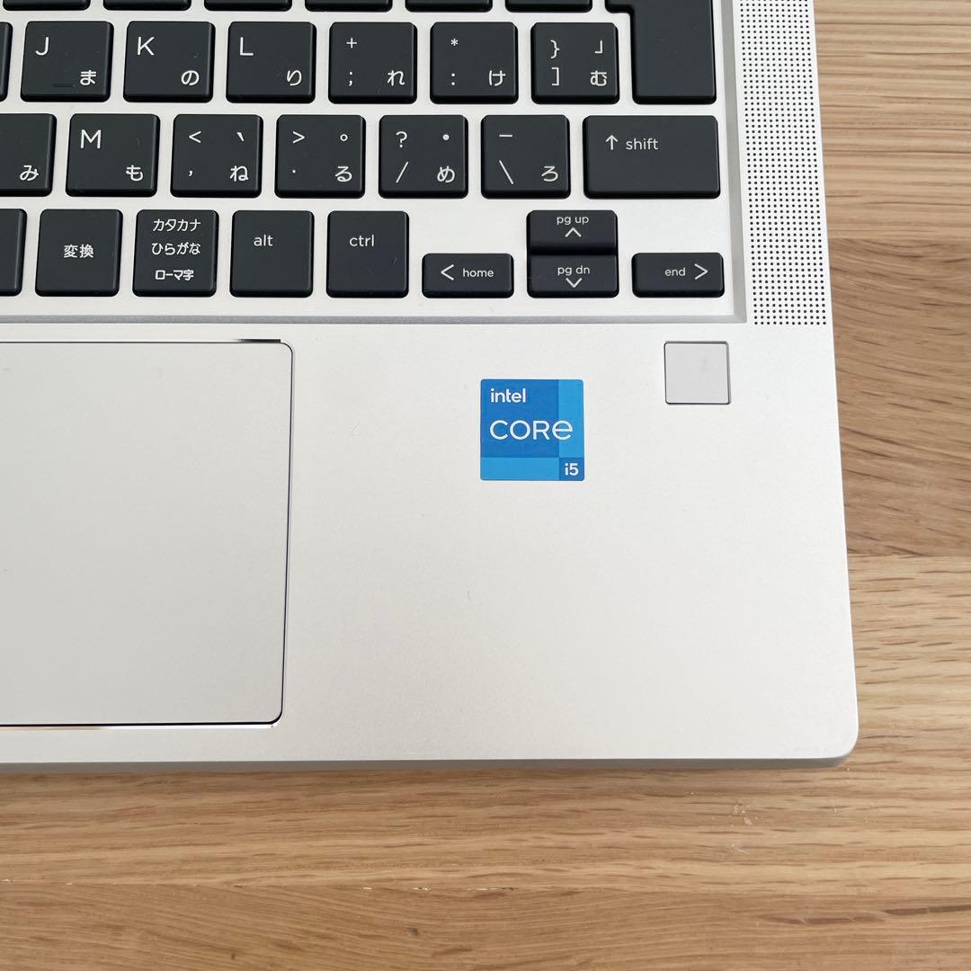 【極美品】HP 2023年製 第13世代 i5 メモリ16GB バッテリー超優良